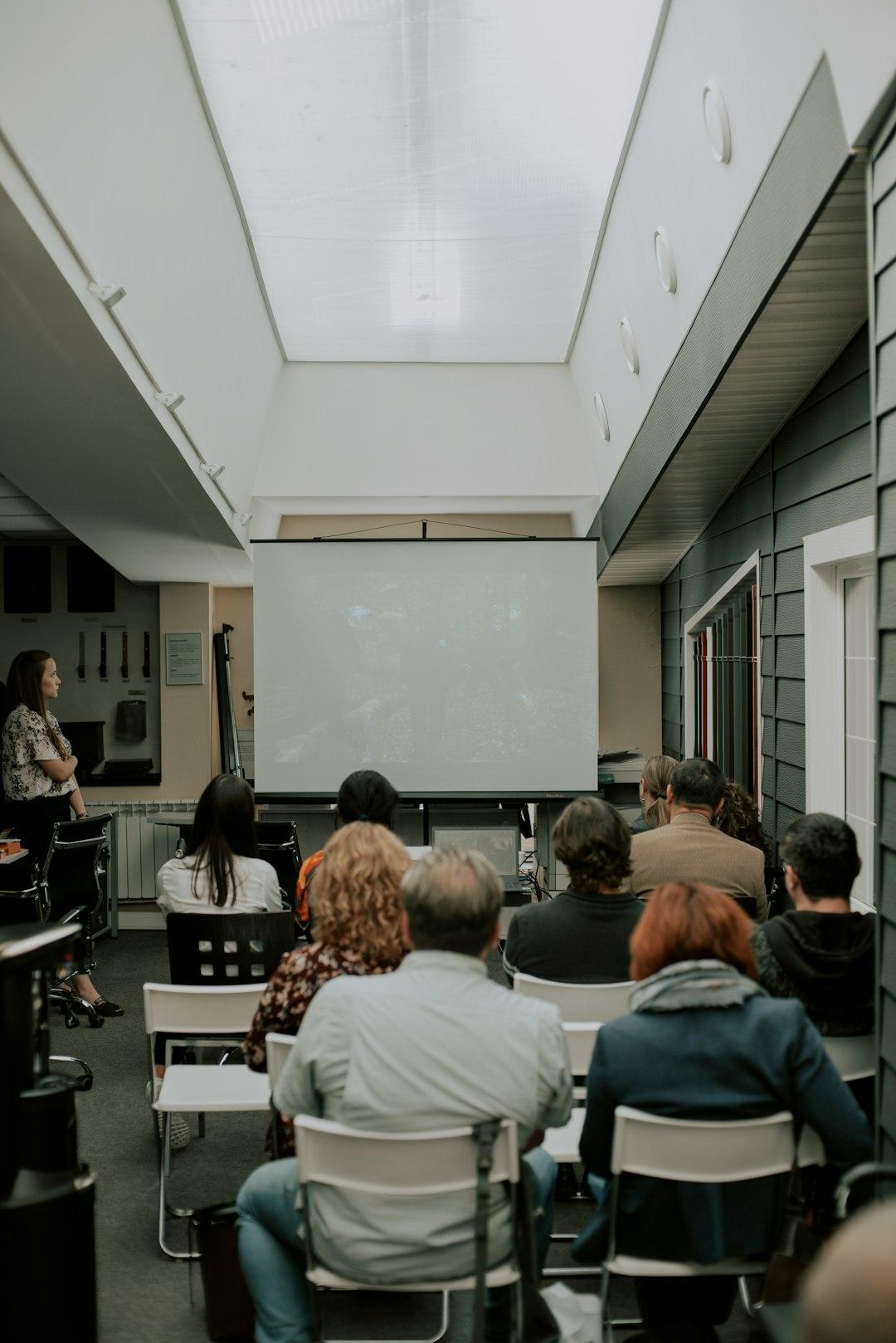 Trainer leading a full classroom
